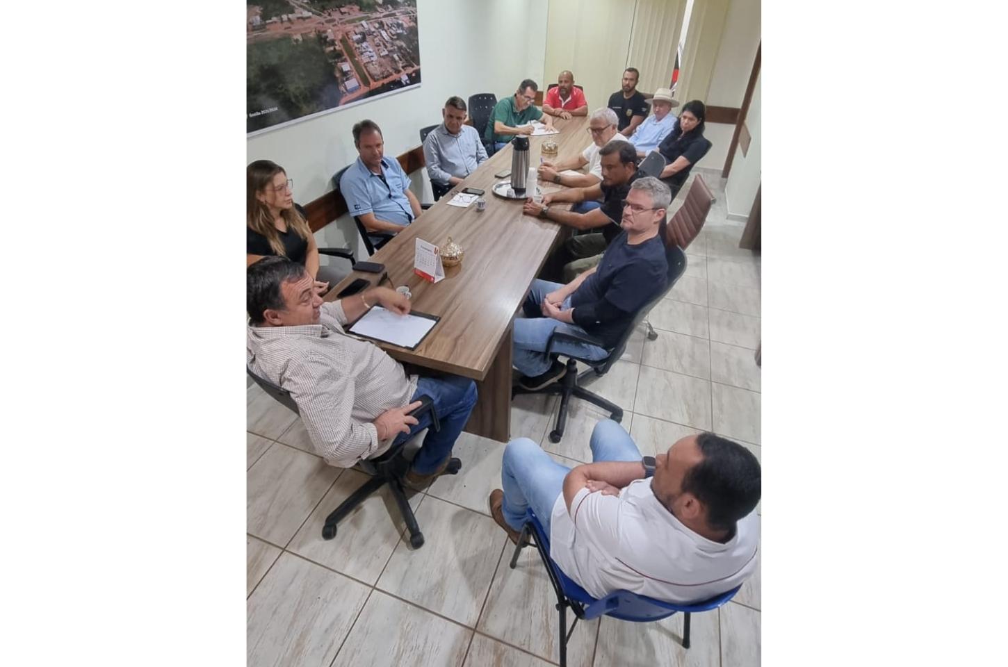 Reunião discute reforma e ampliação da delegacia de Terra Nova do Norte