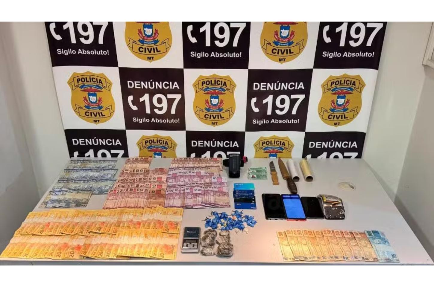 Polícia vê anúncio de venda de droga na internet e prende família inteira em MT