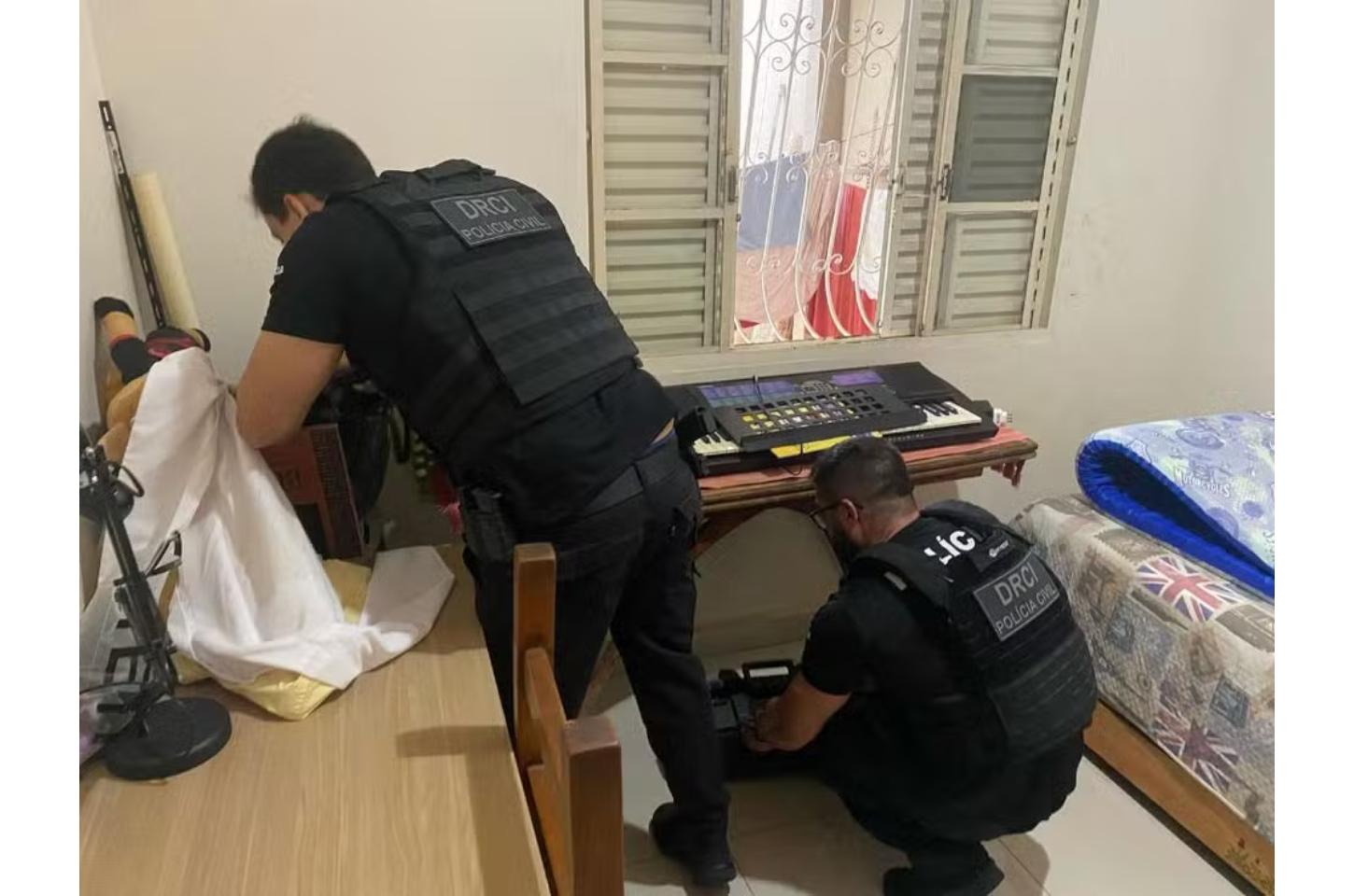 Adolescente de 15 anos investigado por discurso de ódio contra mulheres na internet planejava atentado em Cuiabá