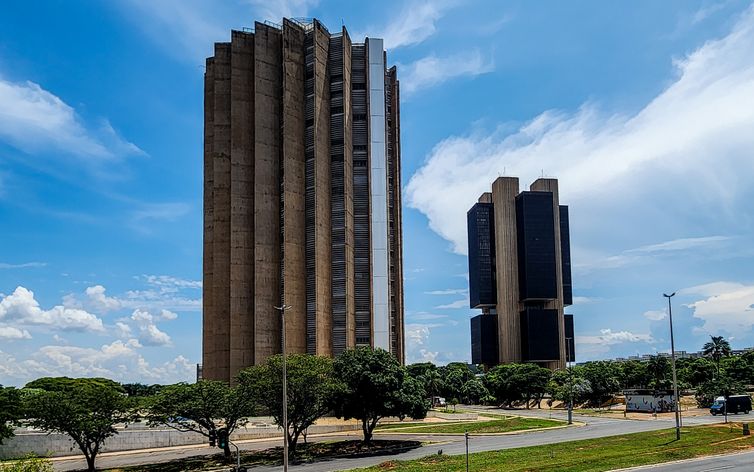 BC prepara alternativa à poupança para financiar imóveis