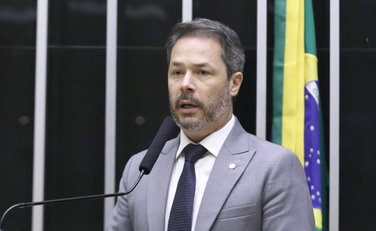 Comissão aprova competência para municípios mapearem áreas de risco de inundações
