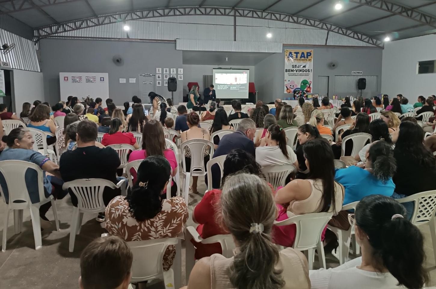 Encontro Municipal voltado à inclusão de crianças autistas é realizado em Terra Nova do Norte