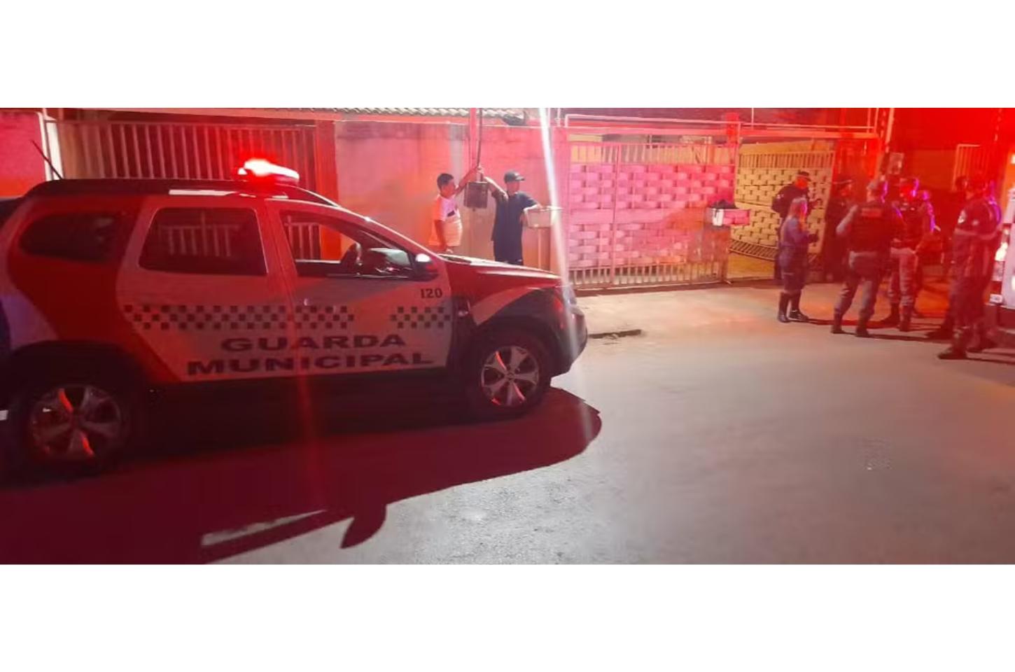 Grávida é morta dentro de casa e marido sobrevive ao se esconder em telhado em MT