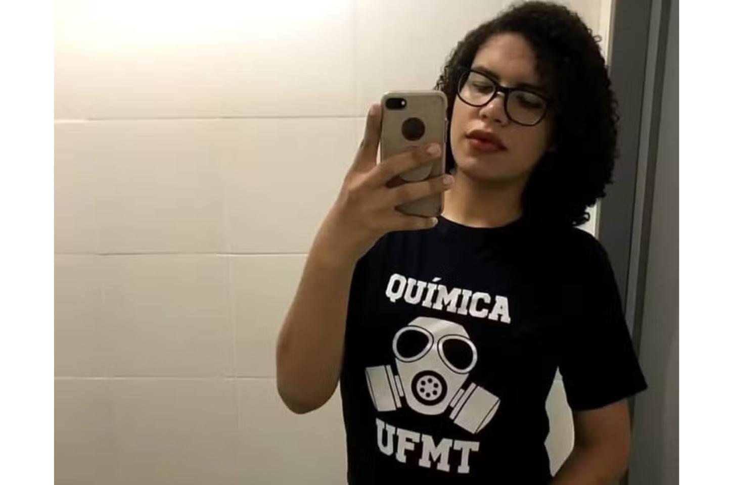 Justiça converte em preventiva prisão de estudante suspeita de maltratar animais em Cuiabá
