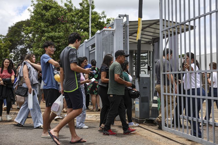 Prazo para pagar taxa de inscrição do Enem termina na quarta-feira