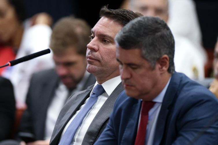 Ramagem diz que vai demonstrar inocência em ação da trama golpista