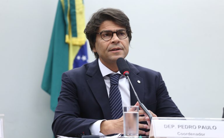 Representantes de servidores e do setor privado apresentam sugestões para a reforma administrativa