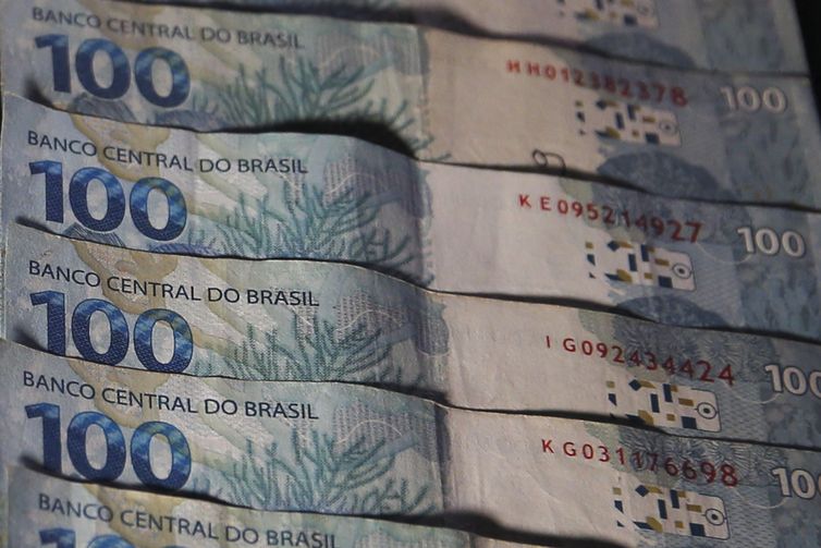 Vendas do Tesouro Direto batem recorde para meses de maio