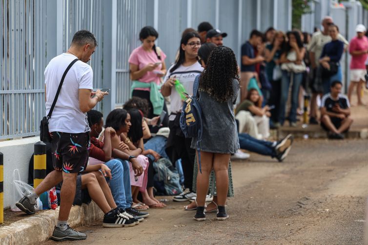 Enem tem mais de 4,8 milhões de candidatos inscritos, alta de 11,2%