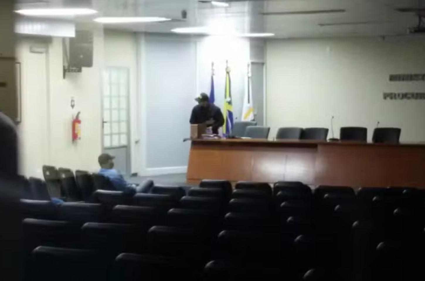 Secretário, empresário e ex-servidores são condenados por desvio de mais de R$ 3 milhões da ALMT e TCE
