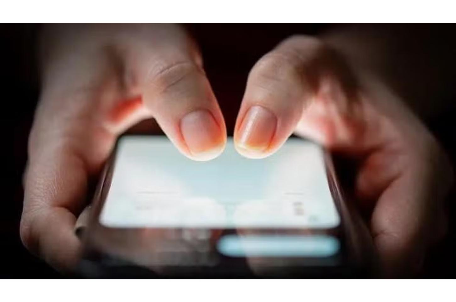 Suspeito de usar IA para criar 'nudes' falsos e perseguir adolescente é indiciado em MT