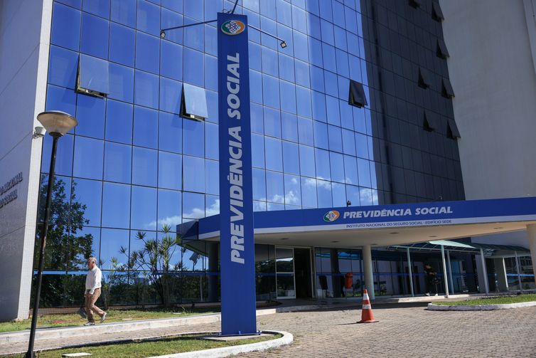 Toffoli: ressarcimento do INSS ficará fora de meta fiscal e arcabouço
