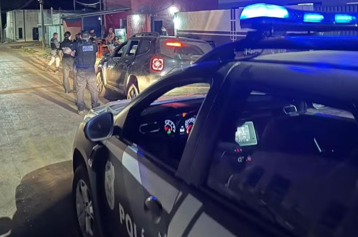 Dona de comércio é presa suspeita de sequestrar mulheres para exploração sexual em MT