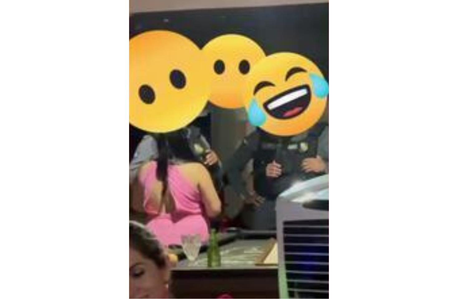 Noiva viraliza por confundir policiais com 'gogoboys' em chá de lingerie em Carlinda