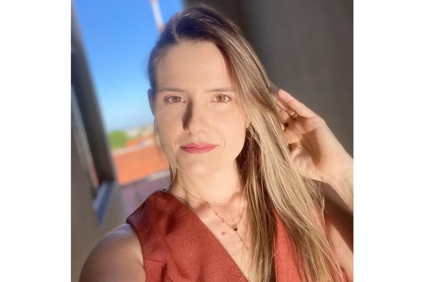 Prima da cantora Ana Castela morre em Cuiabá um dia após artista pedir doações de sangue