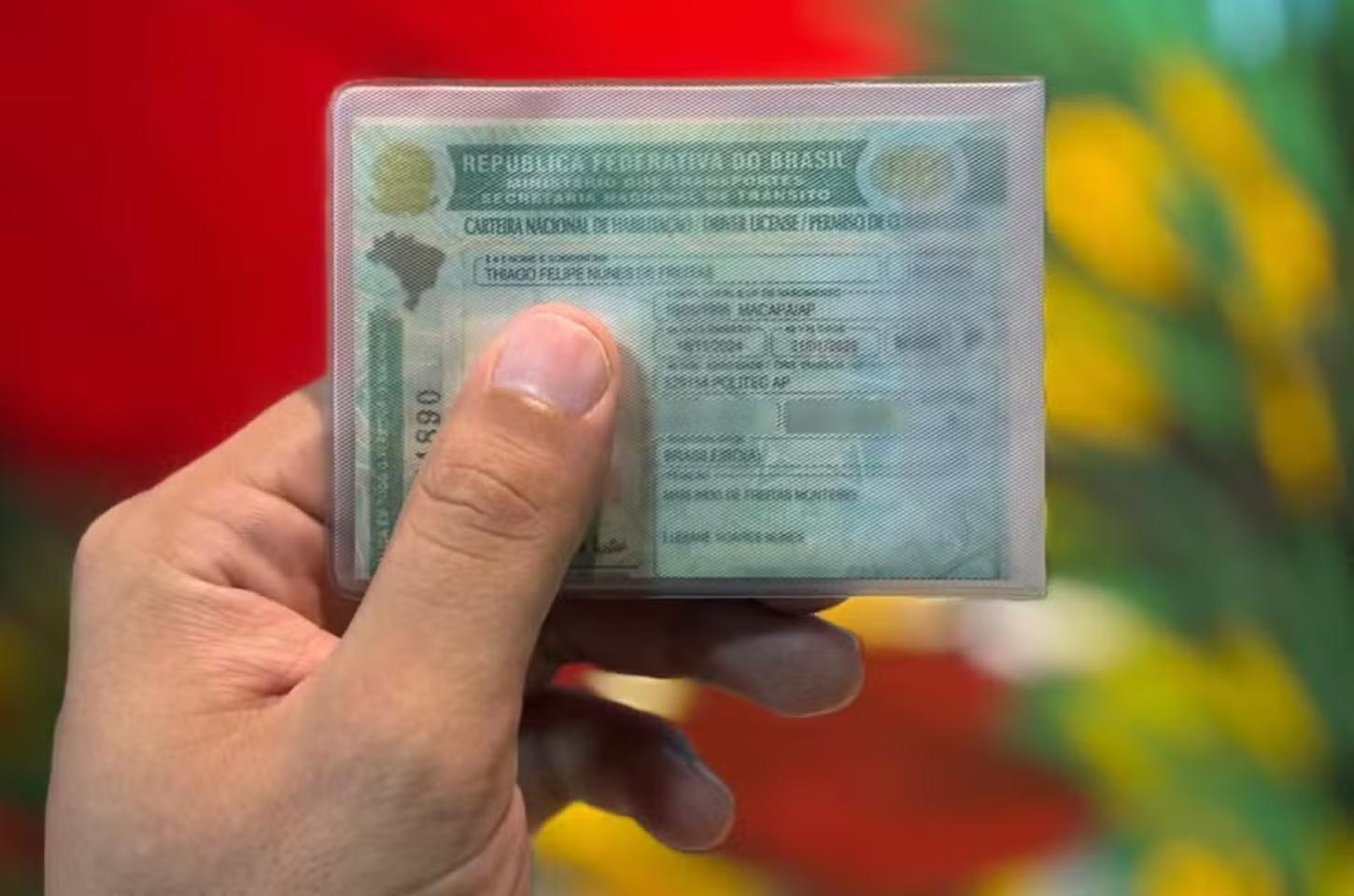 Nova CNH: como vai funcionar a renovação automática e de graça