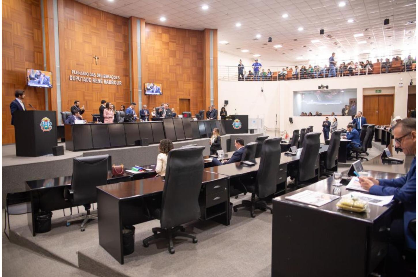 Deputados aprovam projeto do Governo que cria Gabinete de Enfrentamento à Violência Contra as Mulheres