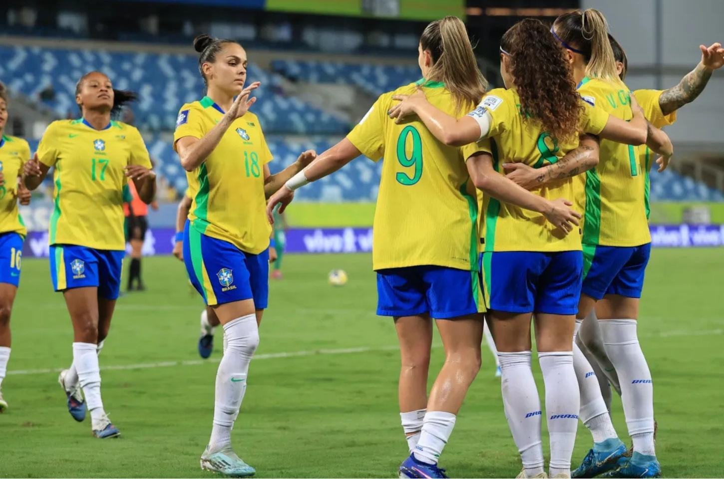 Futebol feminino: Brasil goleia Zâmbia, mantém 100% e lidera Fifa Series